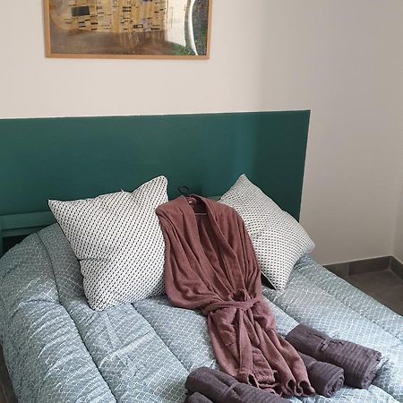 Residence Emilie Perpignan Luaran gambar